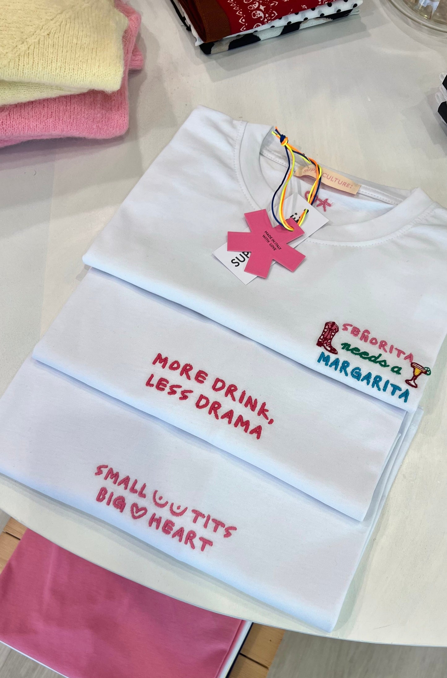 T-SHIRT RICAMO “MARGARITA”