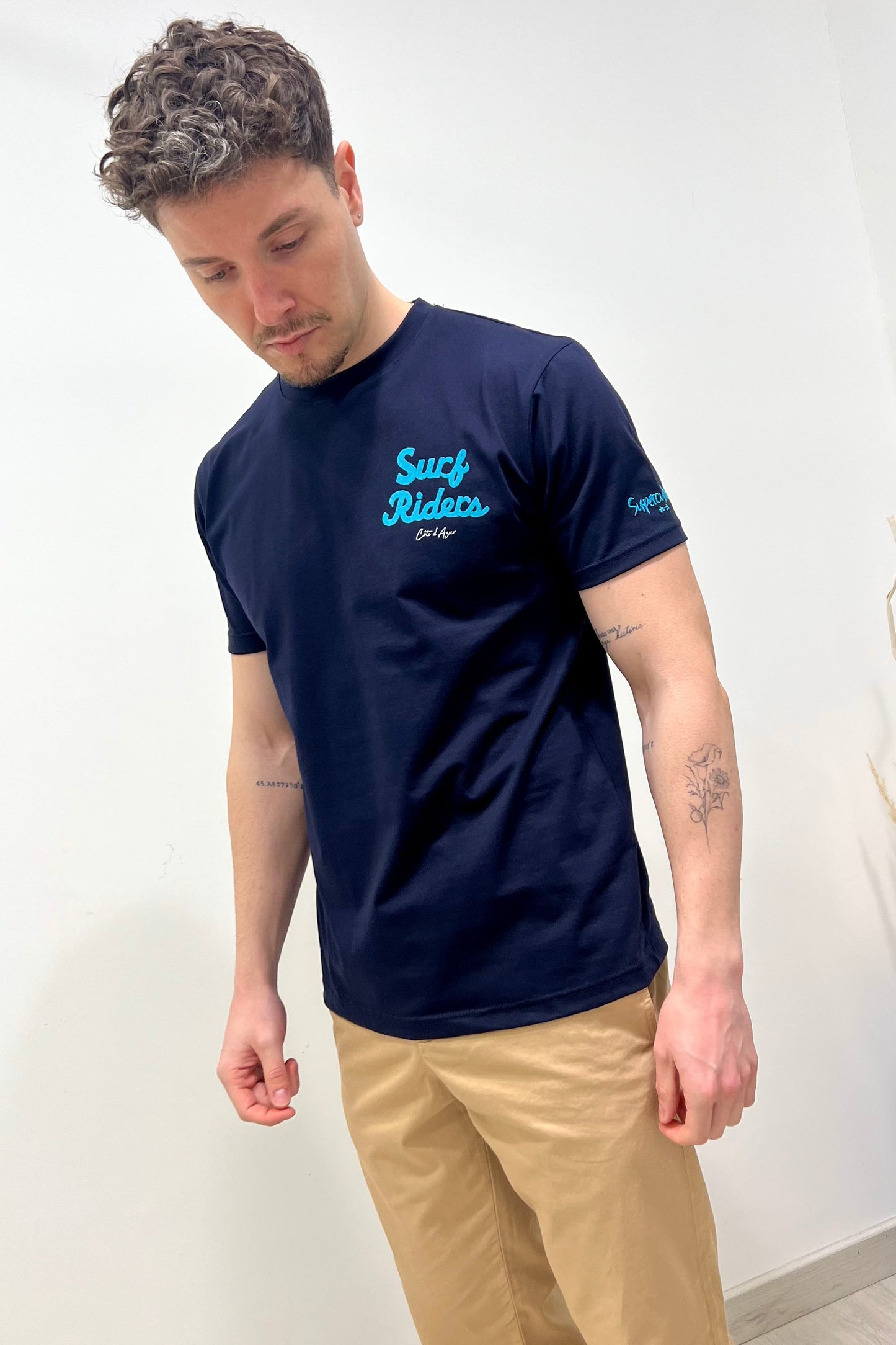 T-SHIRT RICAMO “SURF RIDERS”