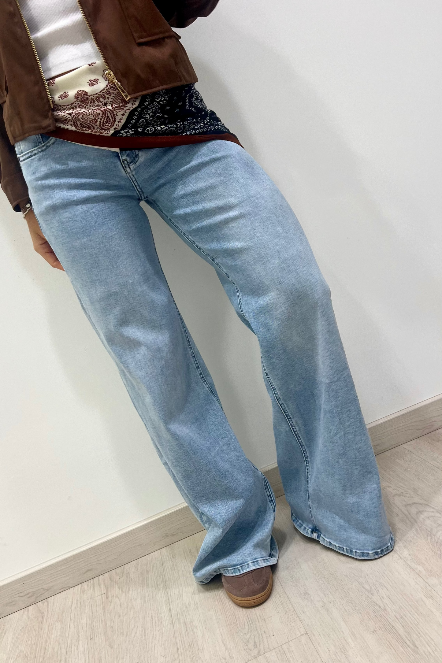 JEANS CARLI