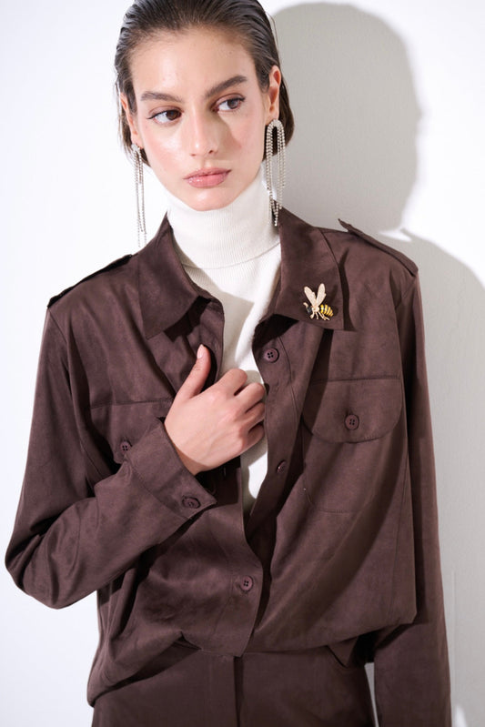 CAMICIA SUEDE CON SPILLA